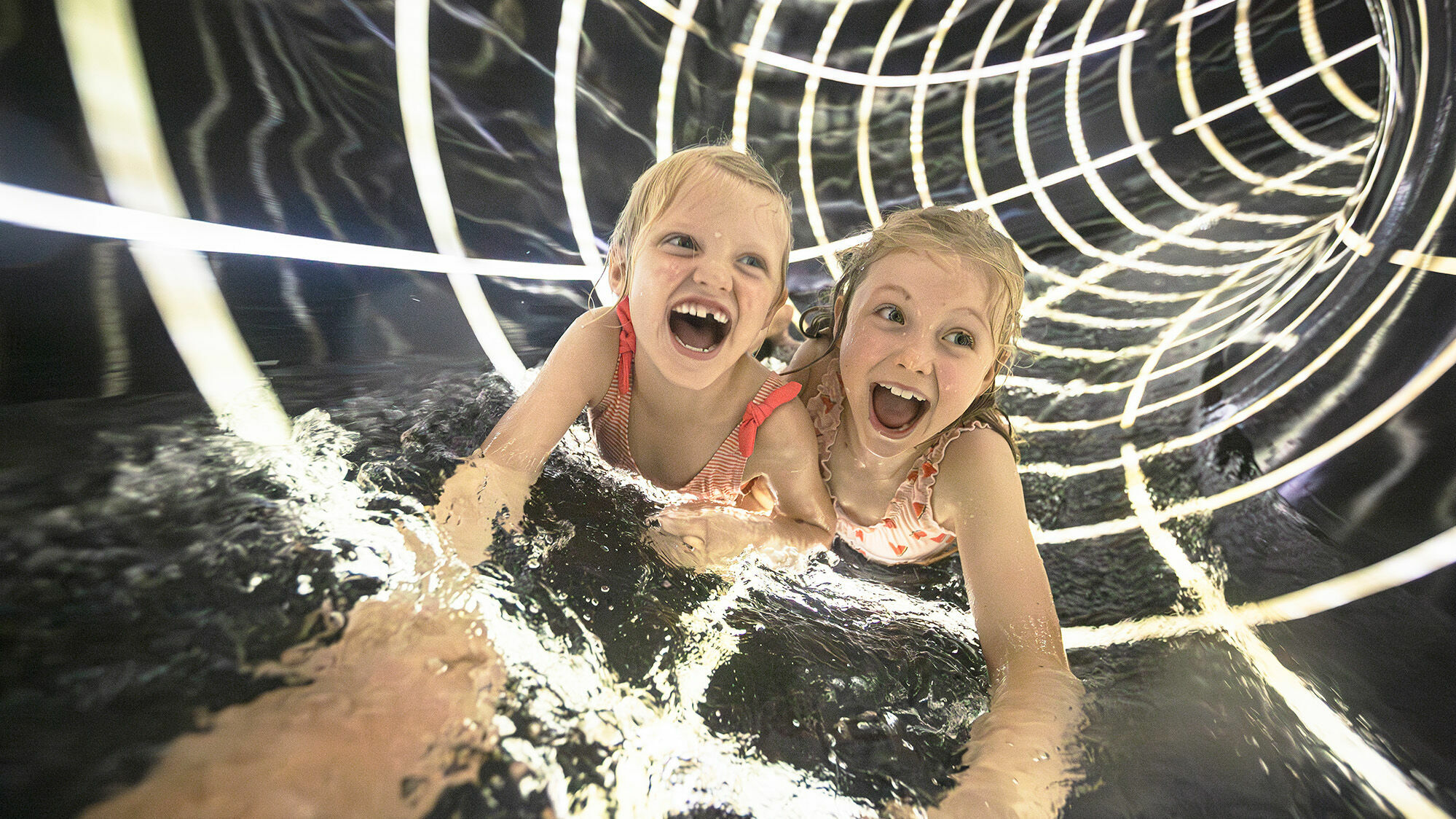 Urlaub mit Wasserrutsche im Allgäu im Kinderhotel Allgäuer Berghof
