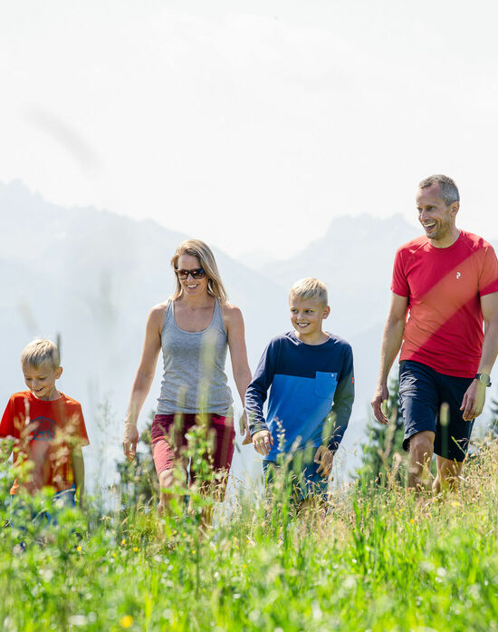Wanderurlaub mit der Familie im Kinderhotel Allgäuer Berghof