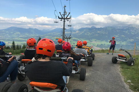 Azubi Ausflug zum Roller fahren vom Kinderhotel Allgäuer Berghof